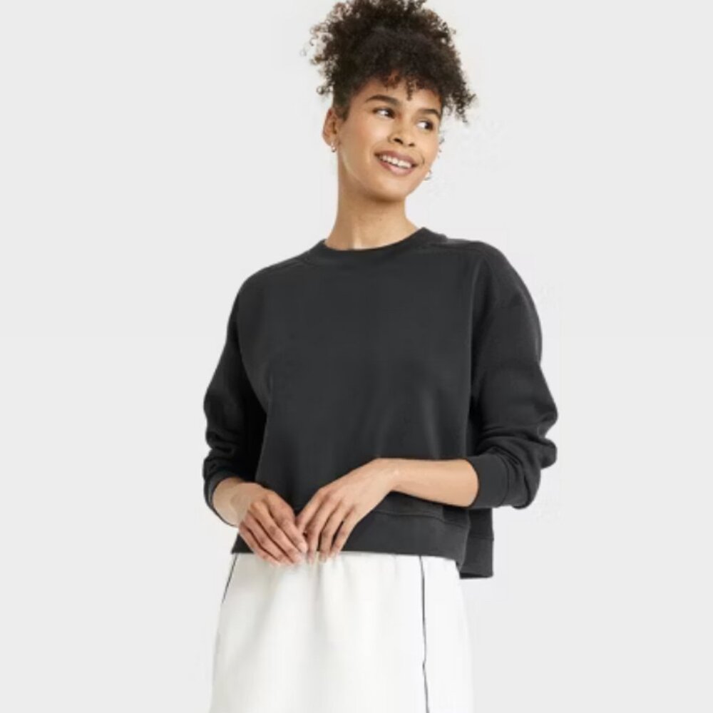 Women's XXL (18) All In Motion Airy Sleek Crewneck Sweatshirt